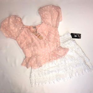 NWT Blush with White dots blouse